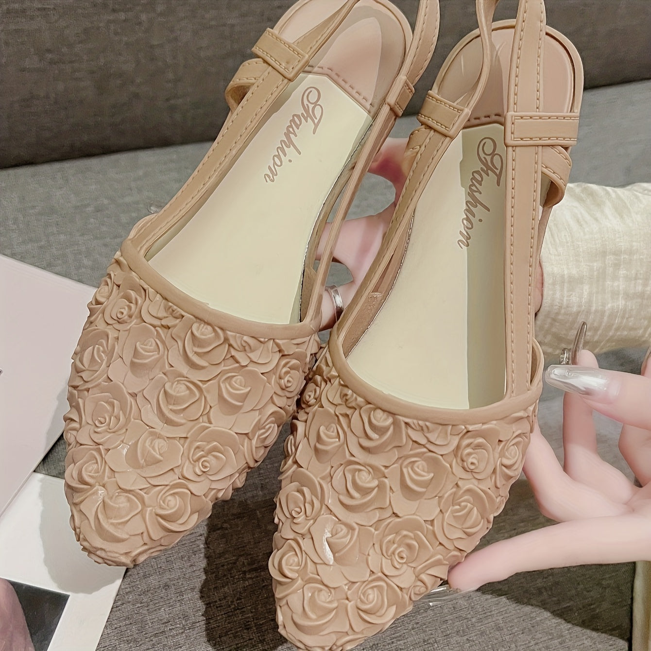 Women's Wedge Shoes Platform Heel Pointed Toe Stripes Water-Resistant Ankle Strap