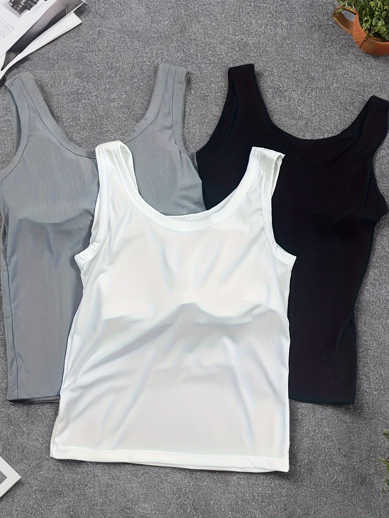 Women's Ribbed Sports Tank Tops 3 Pack with Built-In Bras Gray White Black