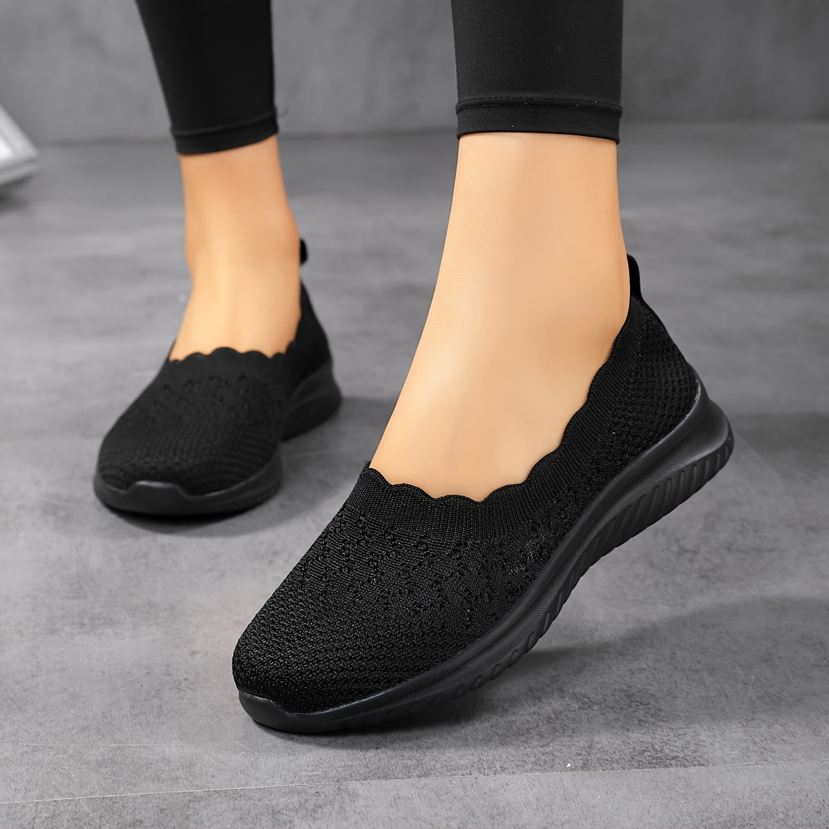 Women's Mesh Slip-On Sneakers Lightweight Casual Shoes White Low-Top