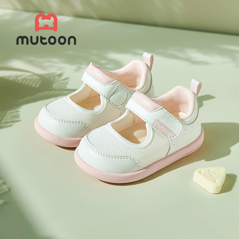 Girls Casual Walking Shoes Wide Round Toe Anti-Slip Rubber Sole Fabric Lining Hook-and-Loop Closure