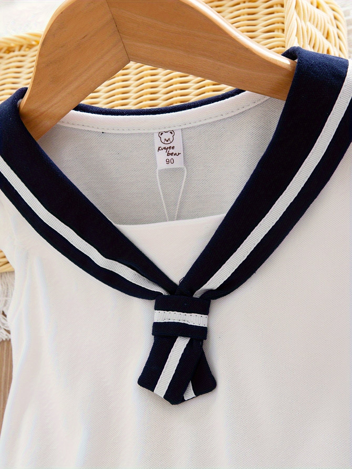 Qizlar uchun yangi zamonaviy uslubdagi ko'k rangli yozgi libos