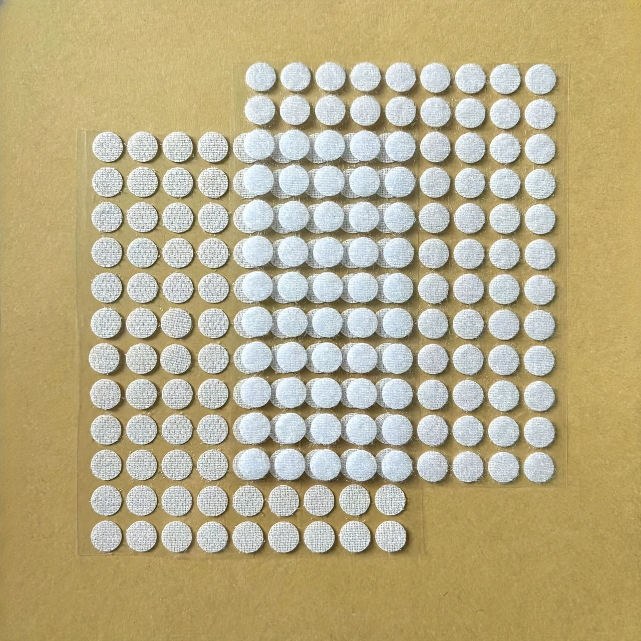 Self-Adhesive Hook and Loop Dots White Nylon 0.99 cm Pack of 400