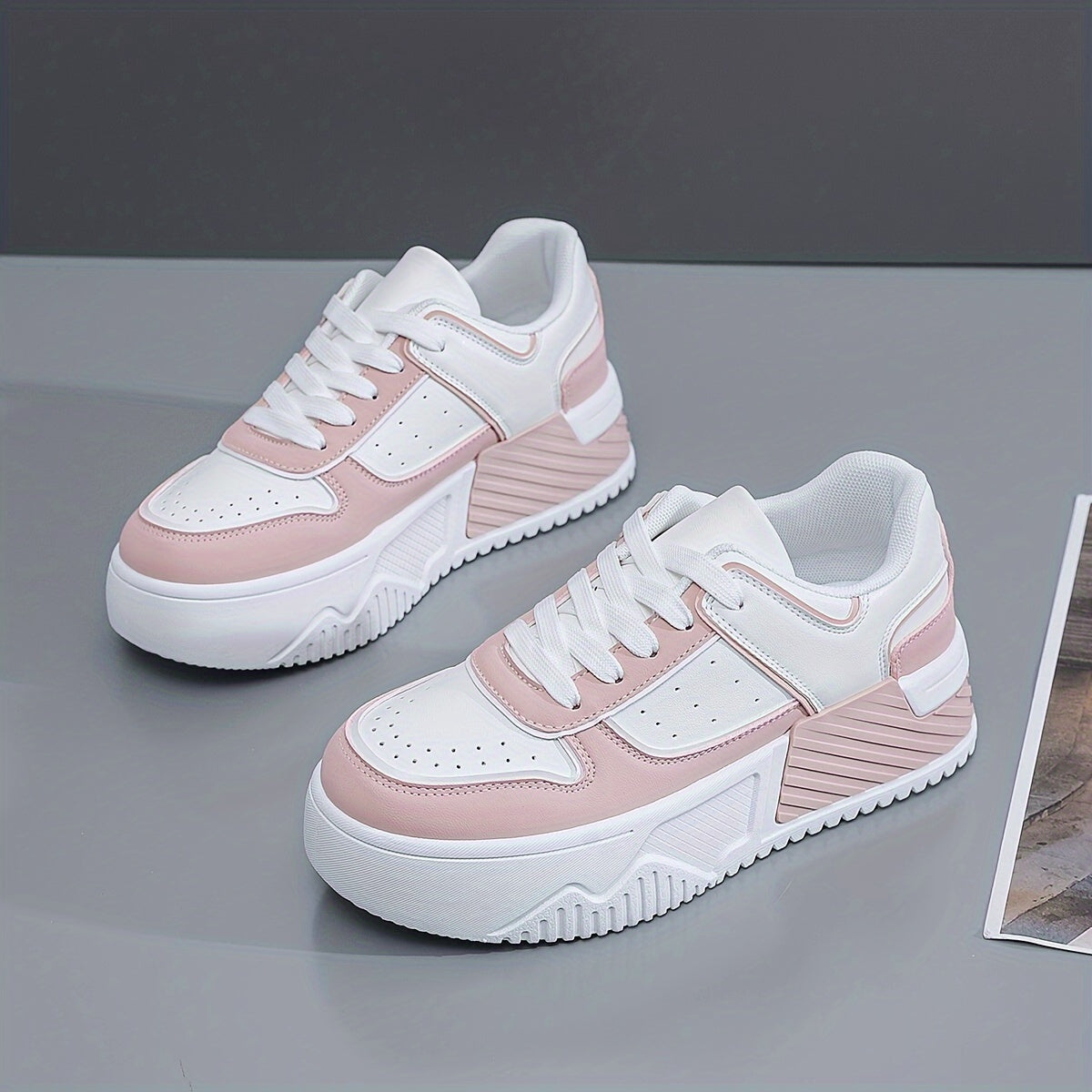 Women’s Fashion Sneakers Women’s Casual Lace-Up Sports Shoes with Wedge Heel