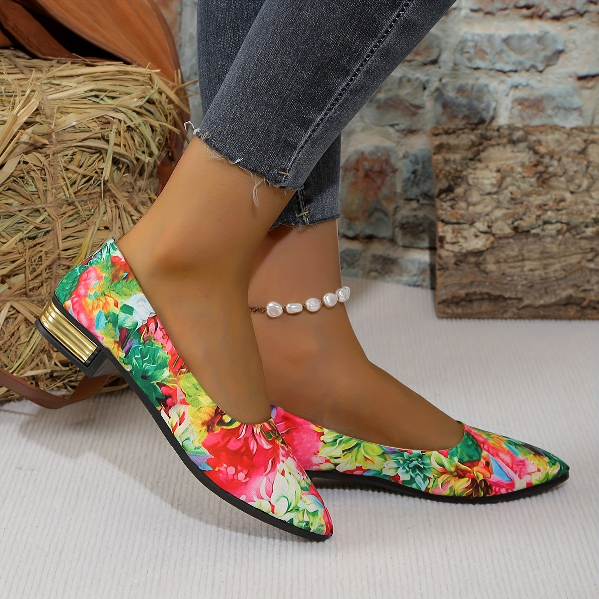 Women's Floral Print Pointed Toe Flats Soft Fabric Slip-On Shoes for Casual or Formal Wear