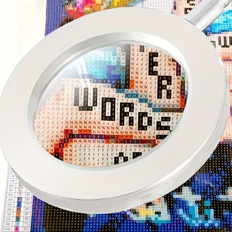 LED chiroqlar bilan stol chiroqi, ko'zlarni himoya qilish, klip bilan yopish, o'qish va go'zallik vazifalari uchun kattalashtiruvchi shisha