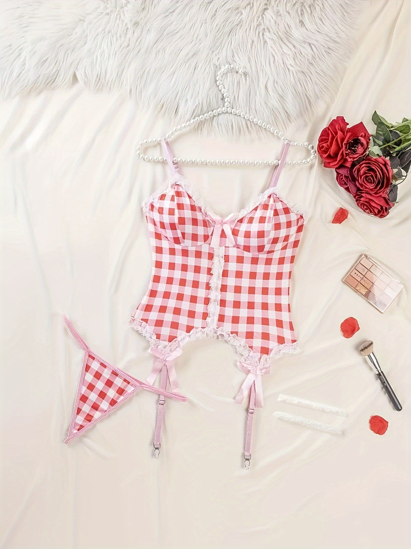 Women’s Lingerie Set with Grid Pattern and Bow