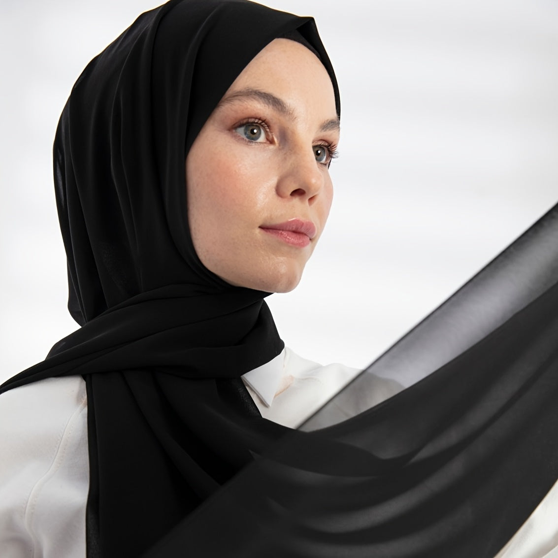 Ayollarning nafas oladigan chiffon hijabi, toza marjon bezaklari, Ramazon uchun qulay