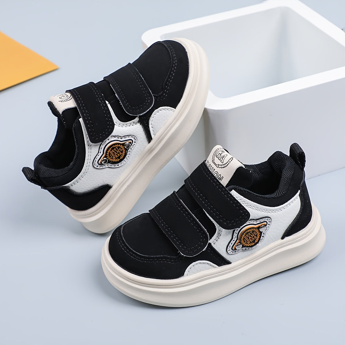 Kids' Retro Casual Sneakers for Boys and Girls Breathable PU Upper Rubber Sole