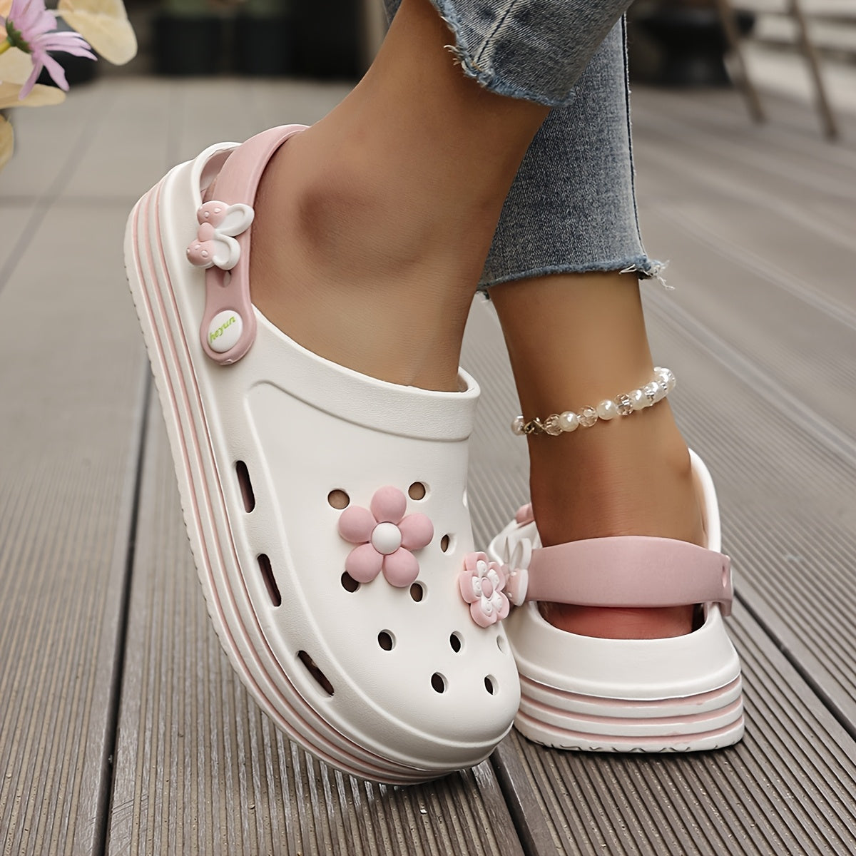 Women’s EVA Slip-On Garden Sandals with Floral Decor White Pink