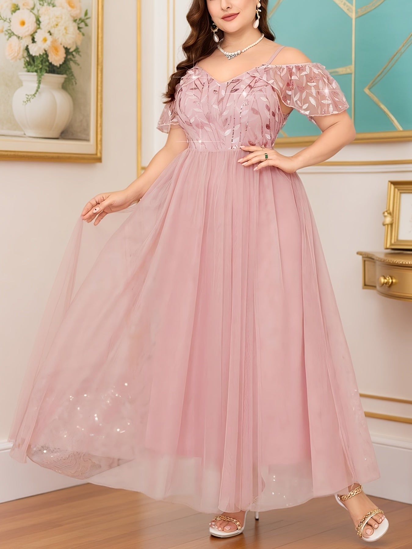 Plus Size Women's Elegant Sequin Tulle Evening Dress for Party and Banquet