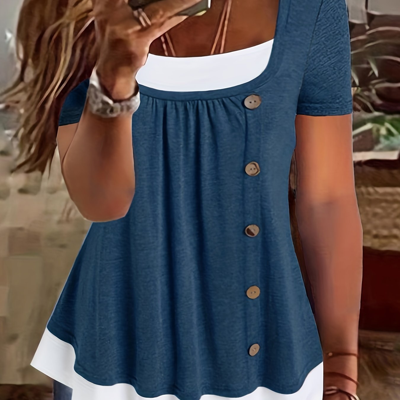 Camiseta de manga corta con bloques de color para mujer talla plus con cuello redondo