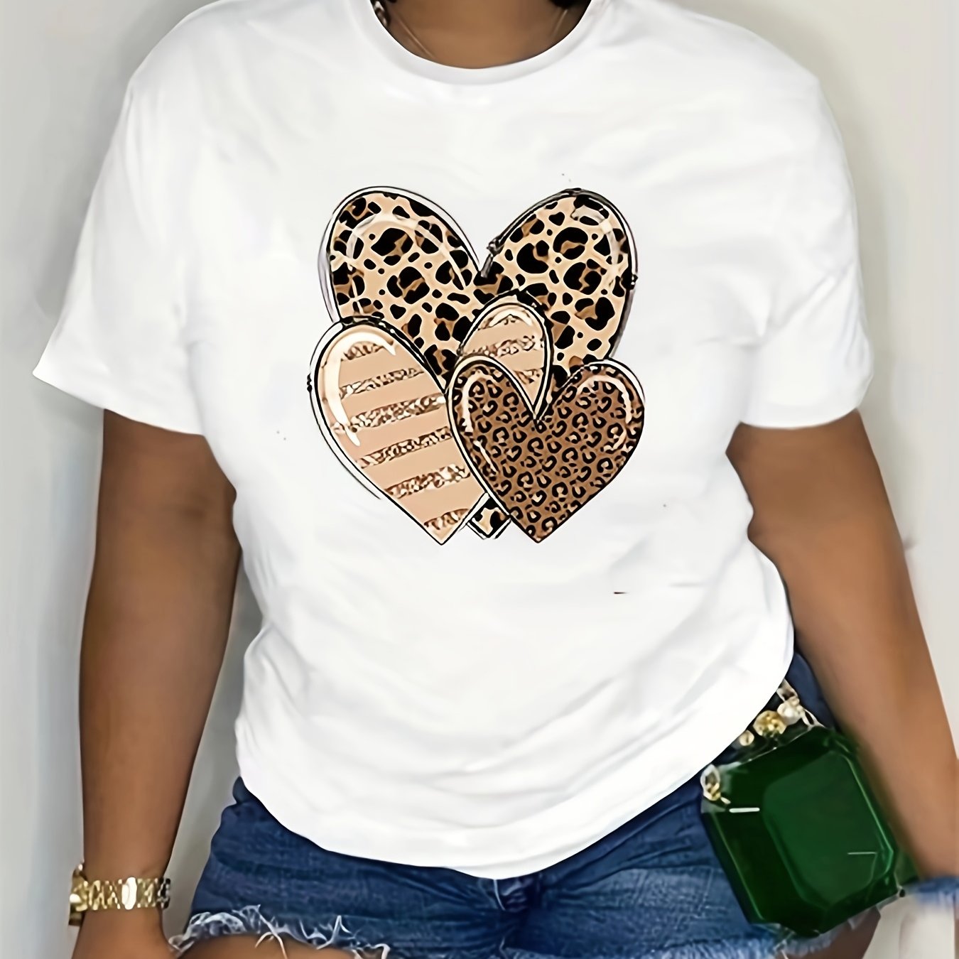Women's Leopard Print Short Sleeve T-Shirt with Love Prints and Loose Fit