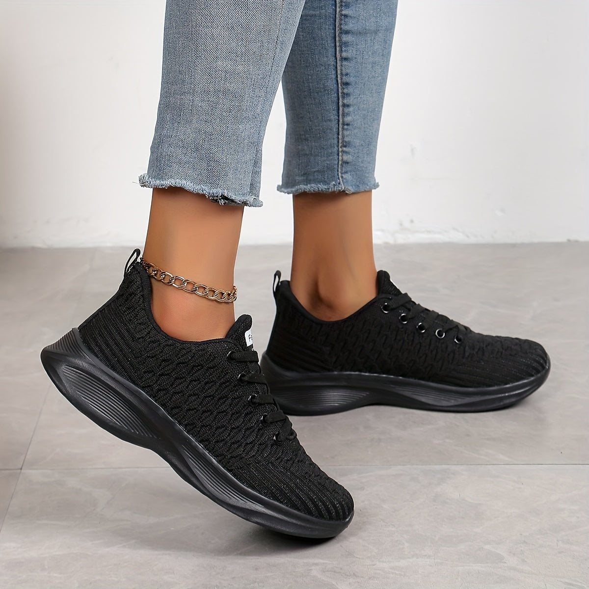 Women's Solid Color Lace-Up Platform Sneakers, Breathable Athletic Shoes