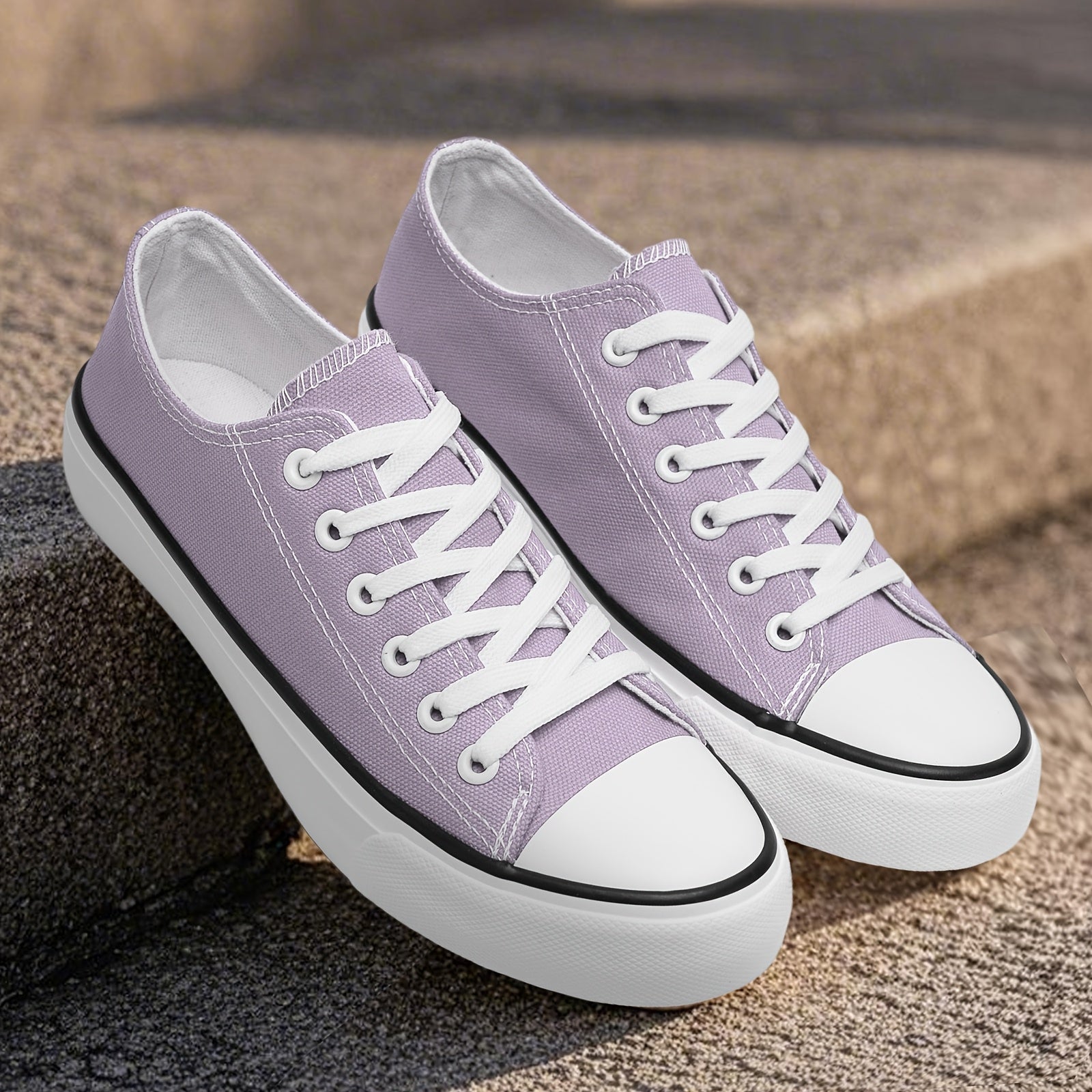 Women's Lightweight Low-Top Sneakers with Cushioned Insole and Non-Slip Sole