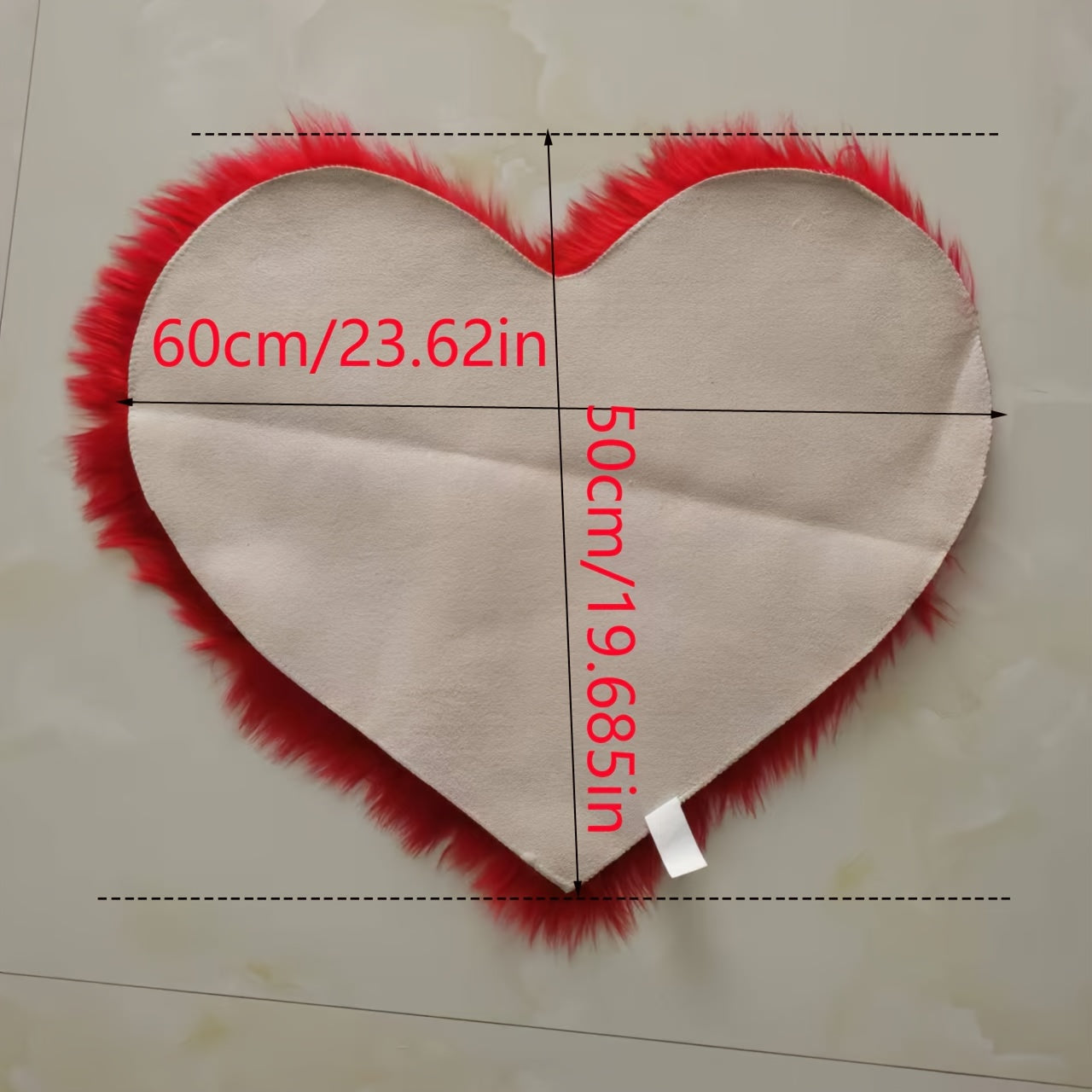 Heart-Shaped Faux Fur Area Rug Soft Plush Non-Slip Cozy Mat for Bedroom or Living Room