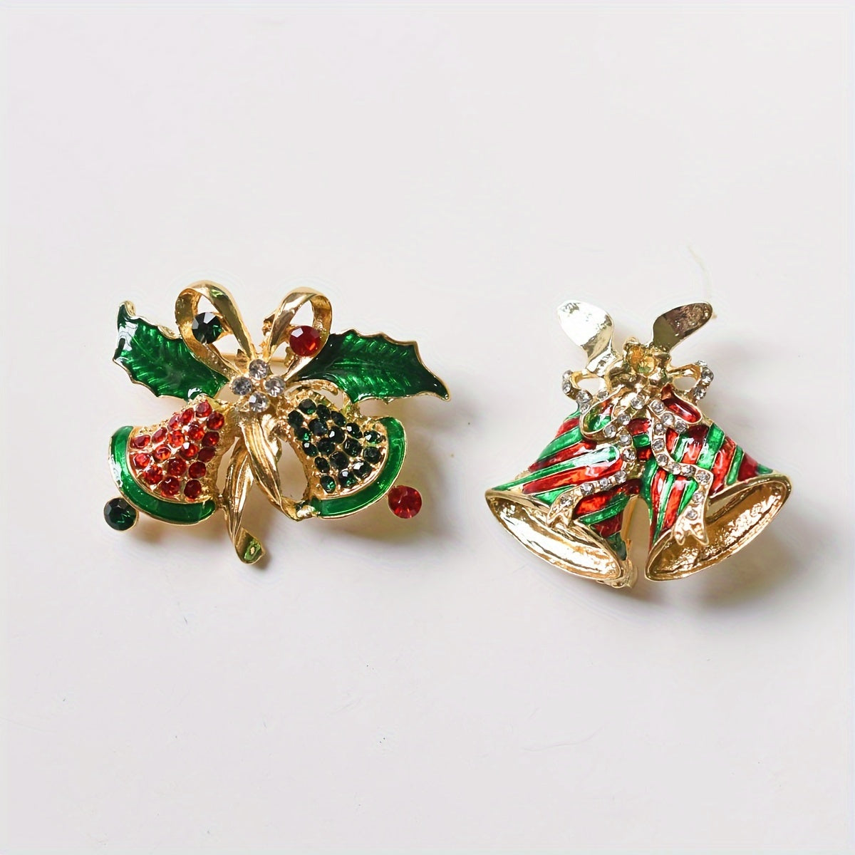 Holiday Bell Wreath Brooch Christmas Decorative Pin for Clothing Stylish Accessory