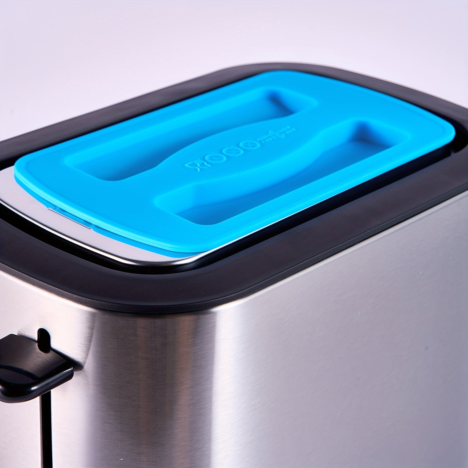 2 va 4 bo'lakli tosterlar uchun chang o'tkazmaydigan qopqoq, silikon oziq-ovqatga xavfsiz himoya