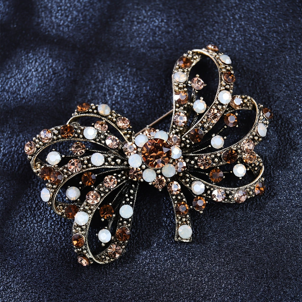 Retro-Style Butterfly Brooch Pin with Rhinestones for Suits and Scarves