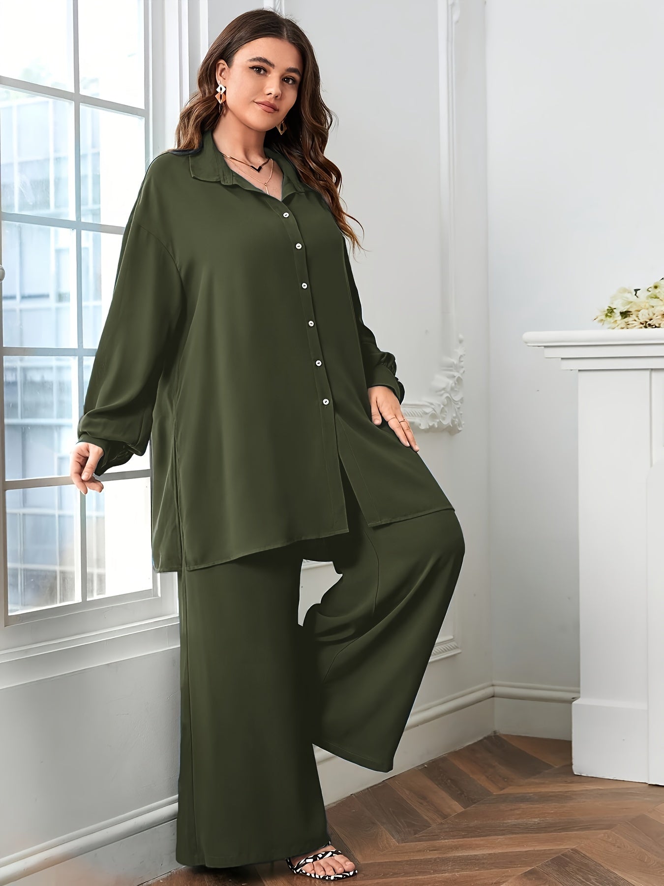 Black Polyester Blend Pants with Split Details and Relaxed V-Neck Blouse Two-Piece Set