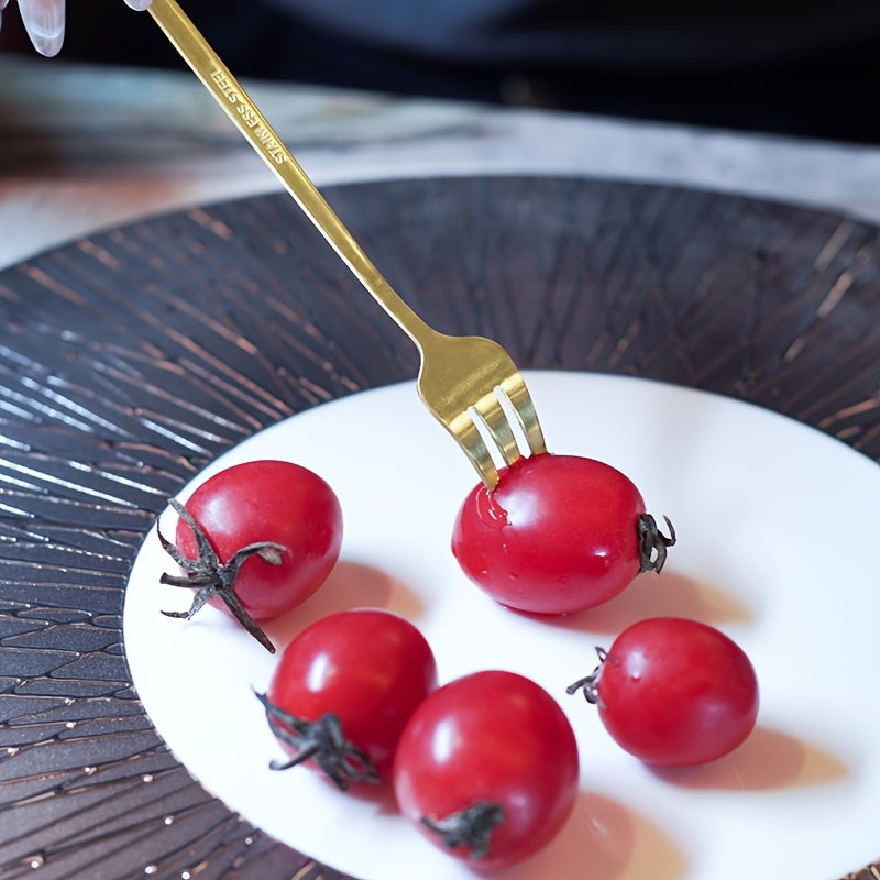 30pc Golden Stainless Steel Flatware Set Rust-Resistant Cutlery for Home Kitchen Restaurant