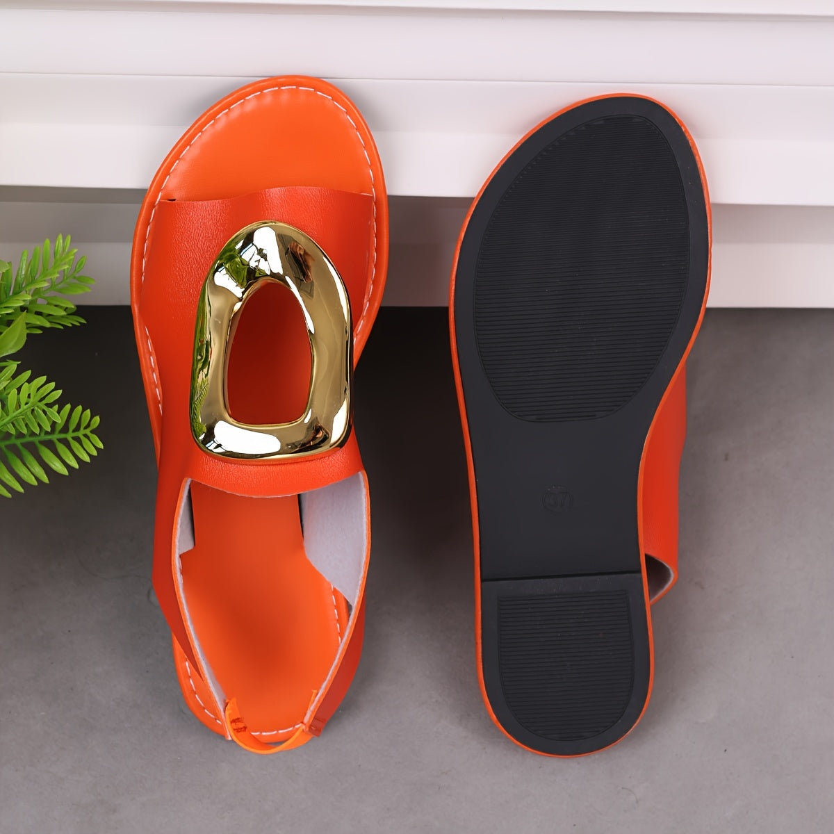 Women's Summer Sandals Open Toe Flat Heel Slip-On with Metallic Buckle