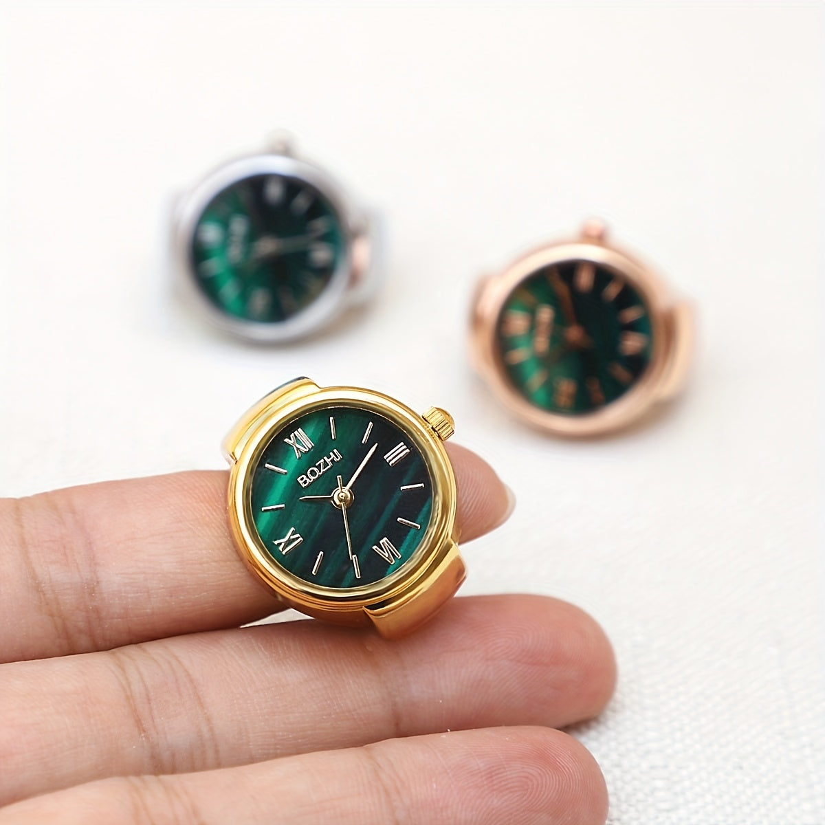 Green Mini Watch Ring for Men Women Fashion Alloy Shell Finger Watch