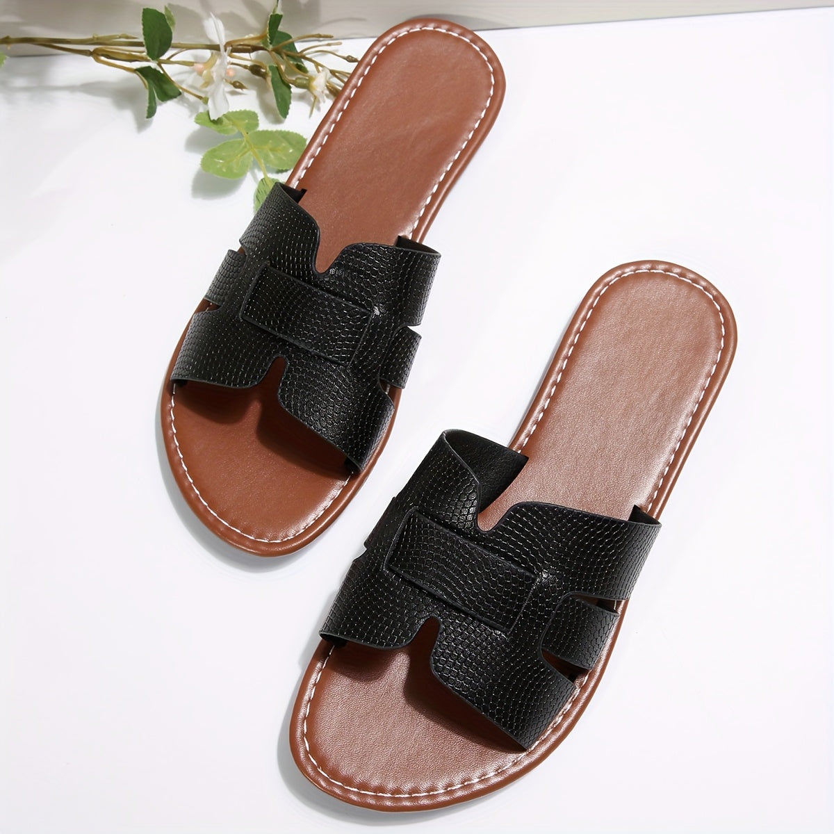 Женские повседневные шлепанцы на плоской подошве из PU с открытым носком, коричневый и белый