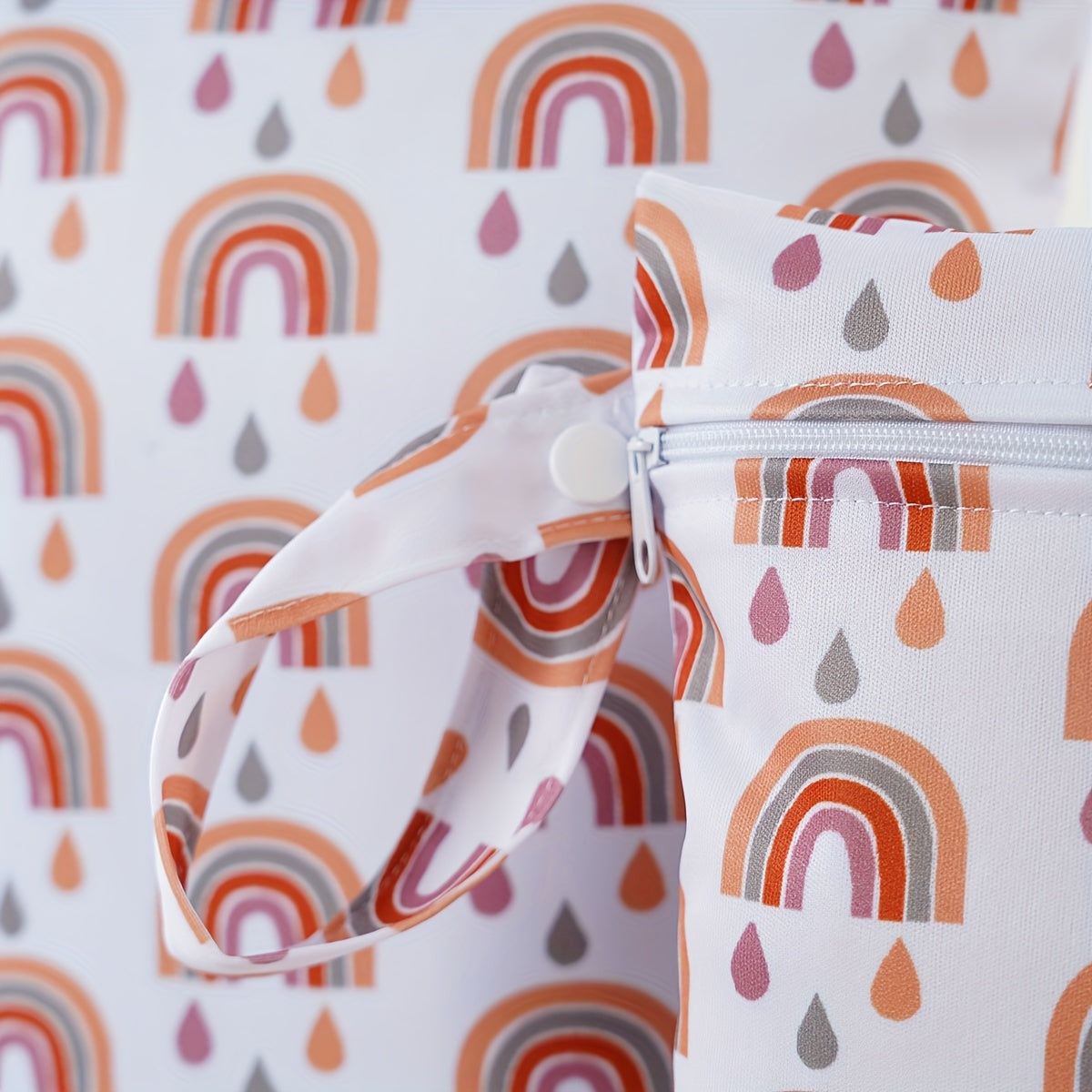 Set of 2 Waterproof Wet Dry Bags for Baby Diapers Swimsuits and Breast Pump Parts Polyester Organizer for Infants and Toddlers