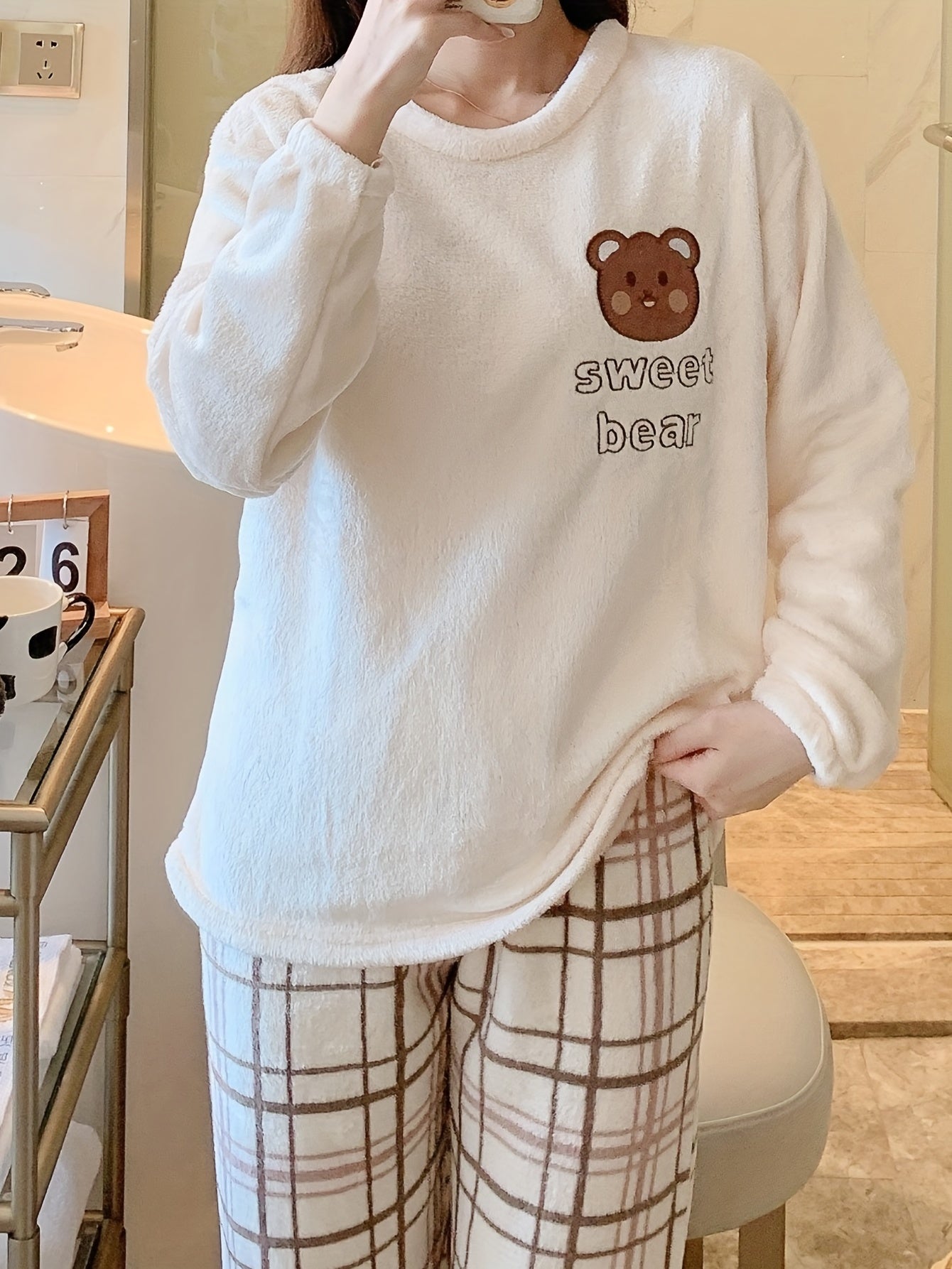 Women's Teddy Bear Pattern Pajama Set Long Sleeve Plaid Pants Winter