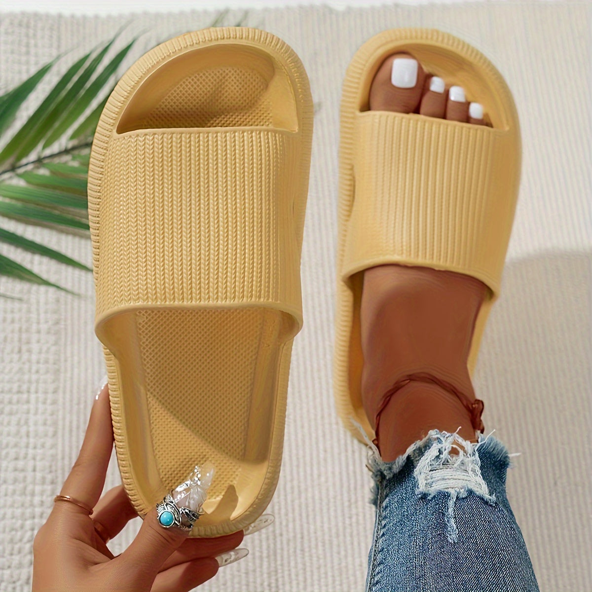Unisex EVA Non-Slip Sandals Minimalist Stripe Indoor Casual Slippers