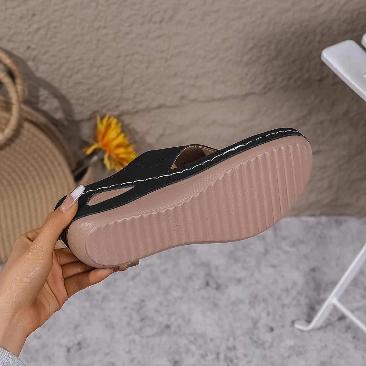 Women's Open-Toe Slide Sandals Synthetic Strappy Beach Shoes Summer Comfortable