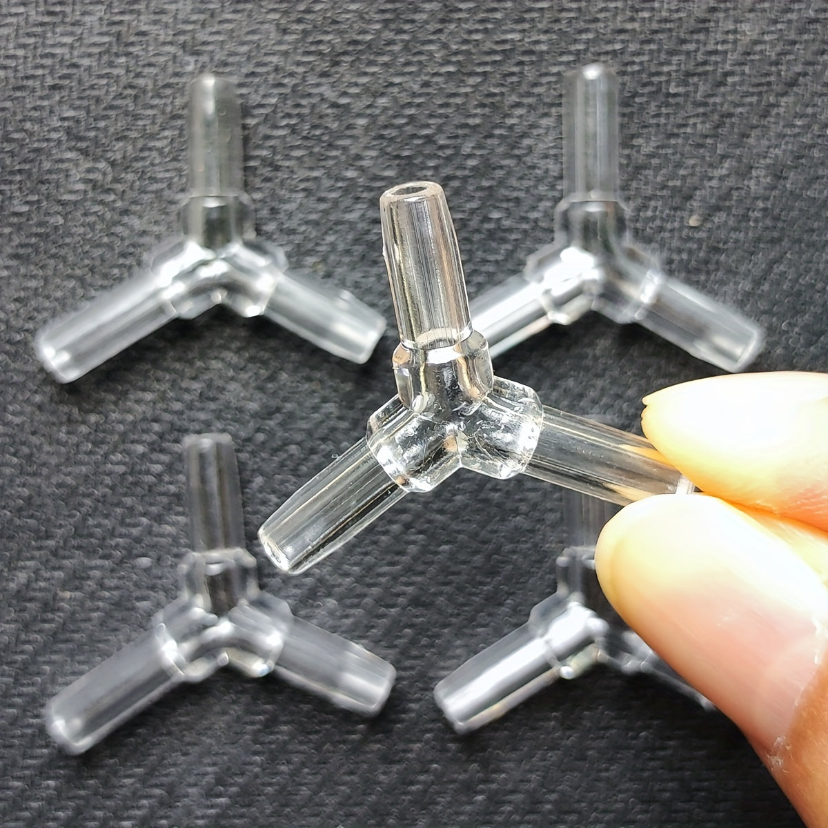 10 Pack 4mm Acrylic Aquarium Air Pump Tee Connectors for Fish Tank Oxygenation