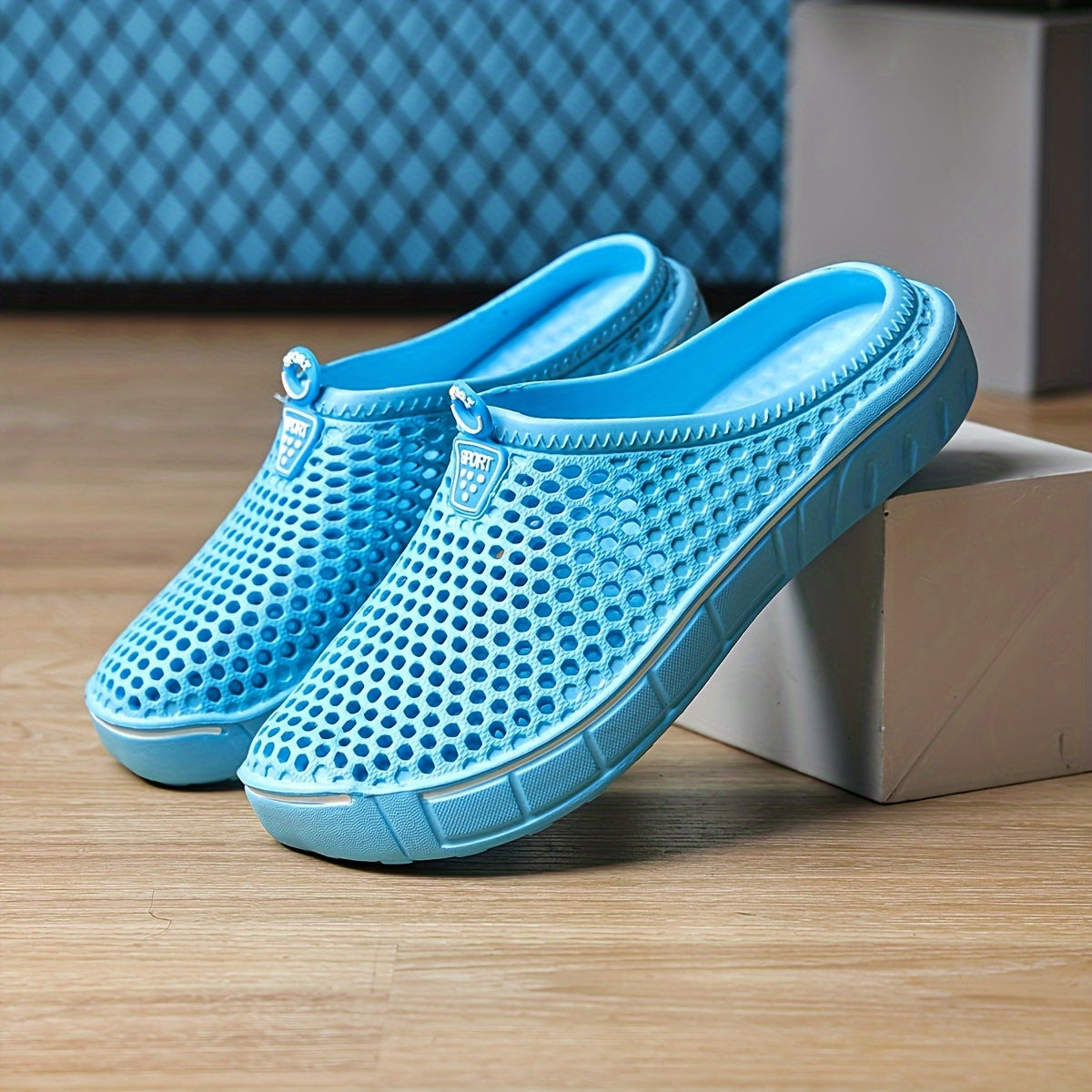 Women's Hollow Design Beach Shoes Ultra-Light Quick-Drying Garden Footwear