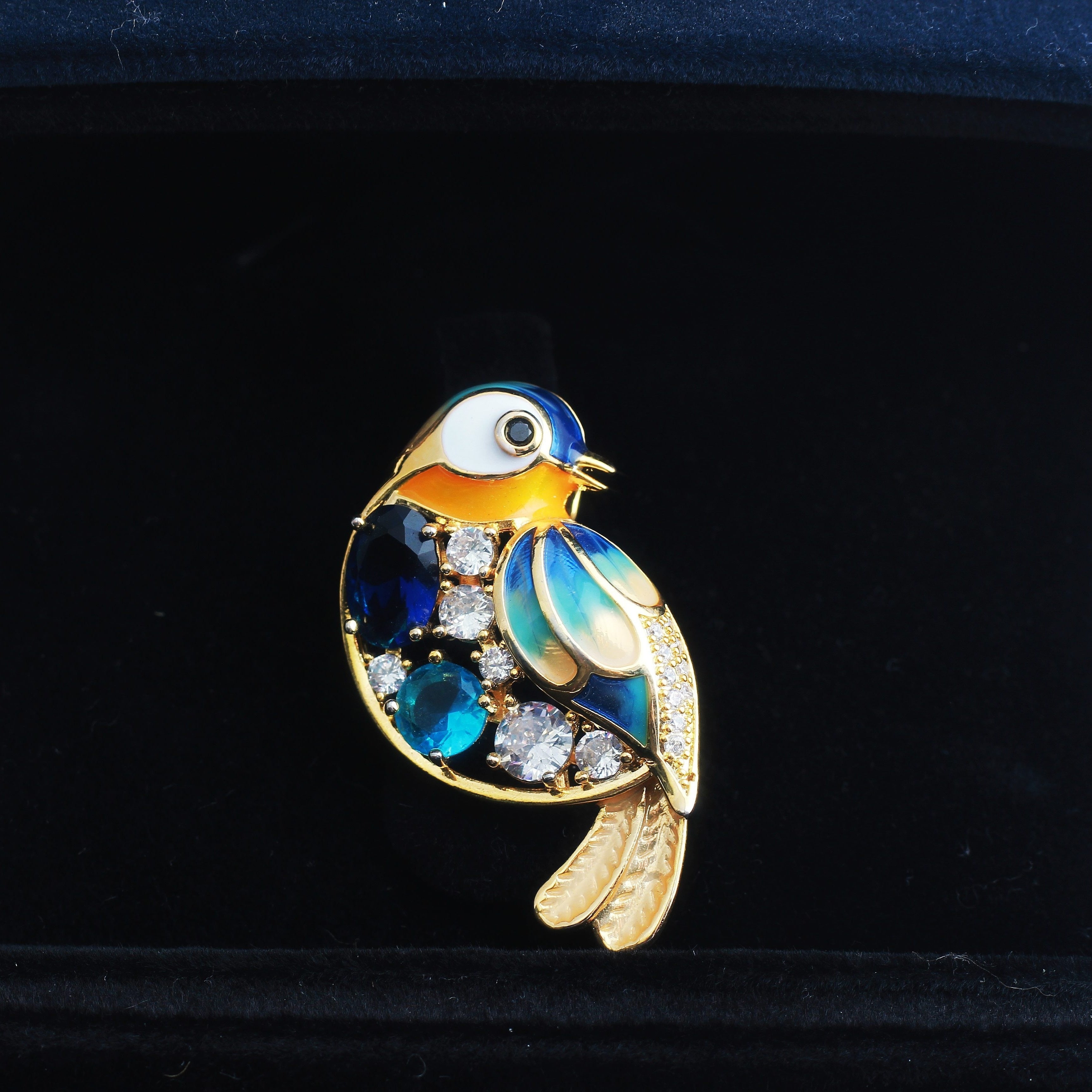 Zirconia Bird Brooch Pin for Women and Girls Cartoon Animal Jewelry for Scarves Jackets Dresses