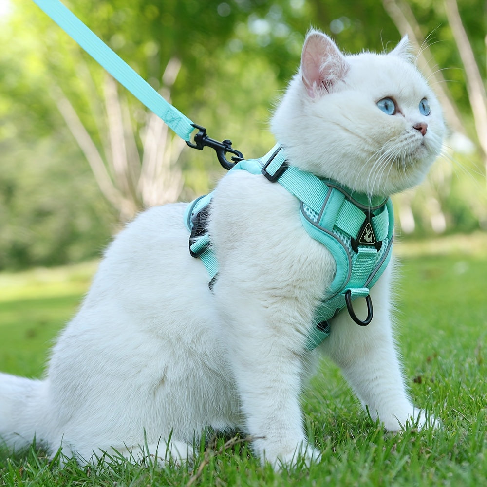 Breathable Reflective Vest-Style Cat Harness Set with Walking Rope for Outdoor Walks and Training
