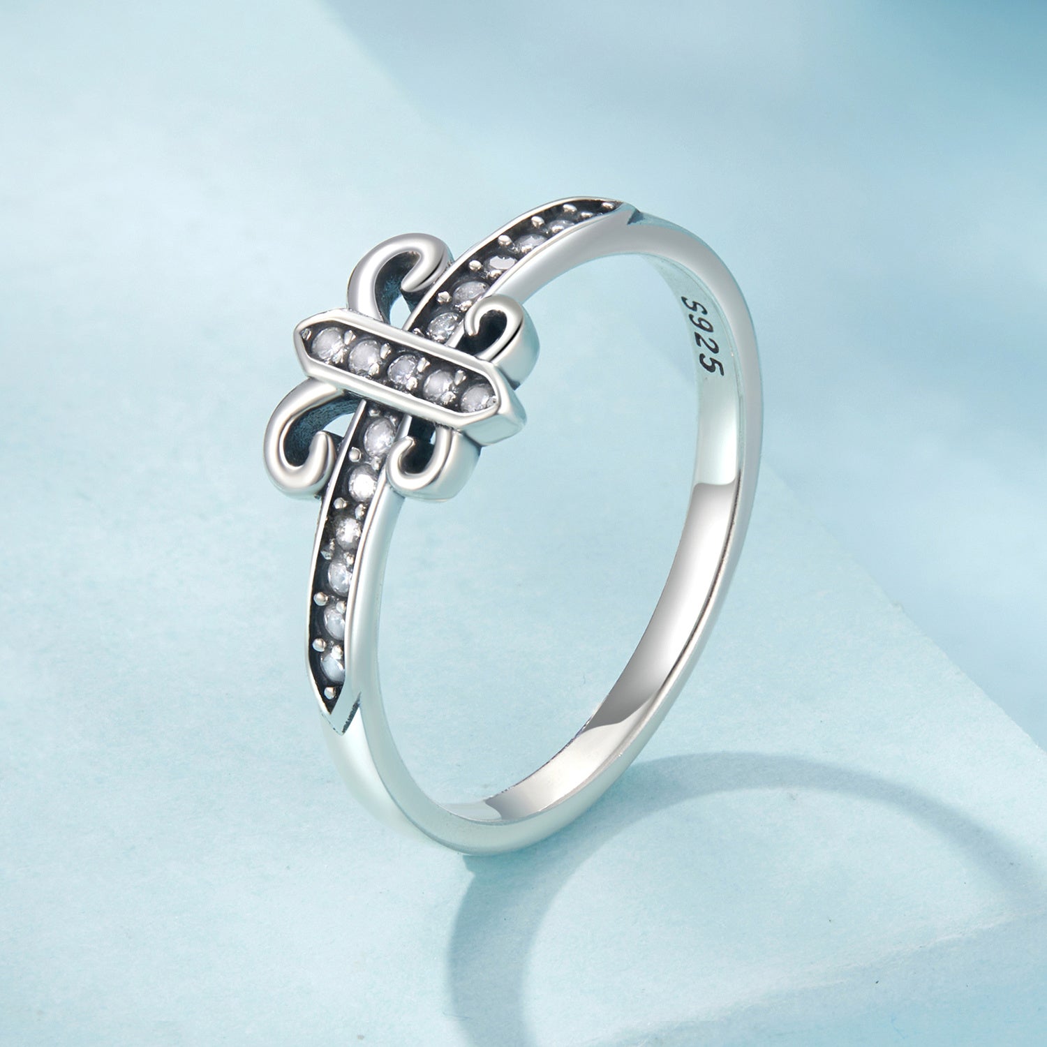 925 Sterling Silver Vintage Iris Flower Ring, Cubic Zirconia bilan bezatilgan, Musiqa festivallari va partiyalar uchun ideal, 2.8g og'irlikda yengil, Kundalik kiyish uchun mos