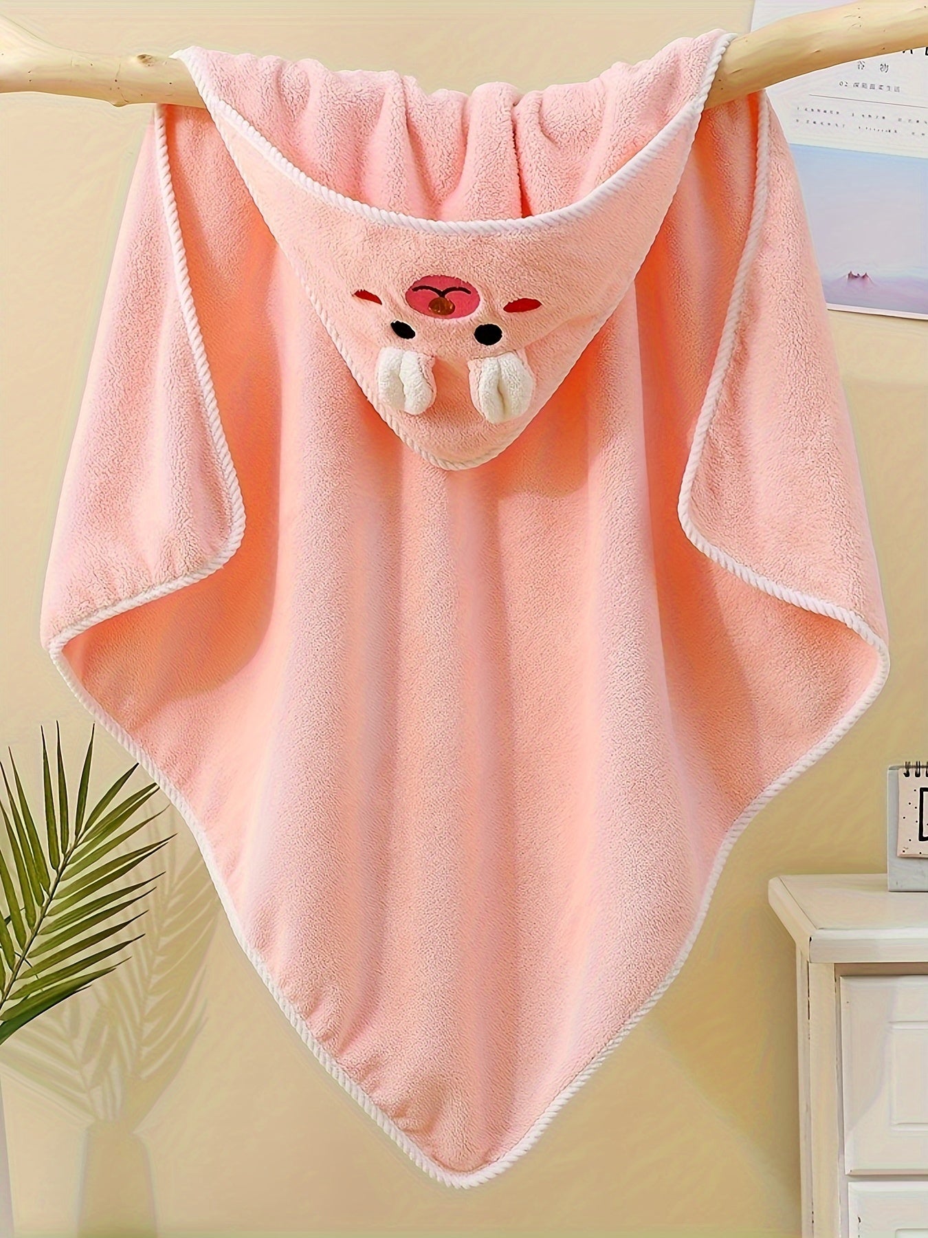 Baby Hooded Bathrobe for Babies with Animal Pattern, Absorbent, Soft, for Swimming and Bathing