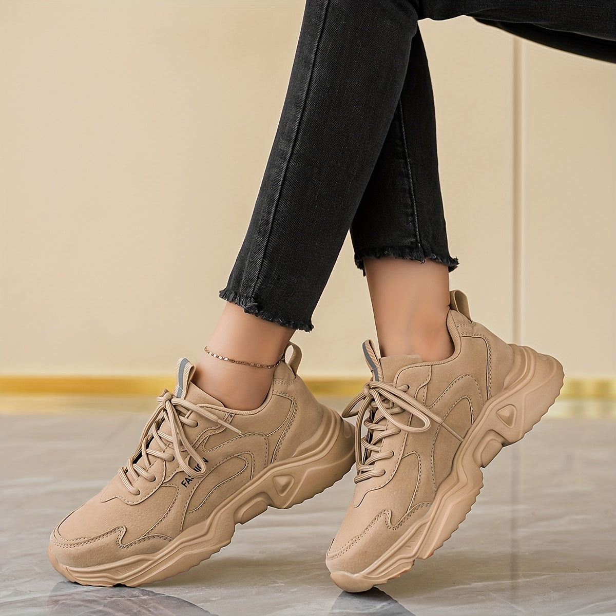 Women's Solid Color High-Top Sneakers Casual Lace-Up Comfort