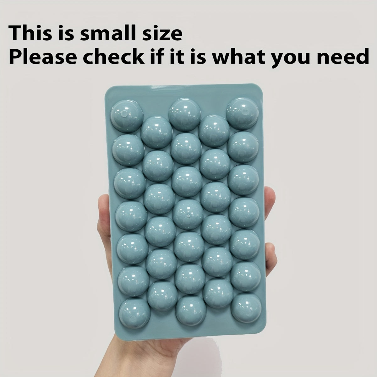 Plastic Pink and Blue Round Ice Cube Tray Mold for Freezer and Drinks