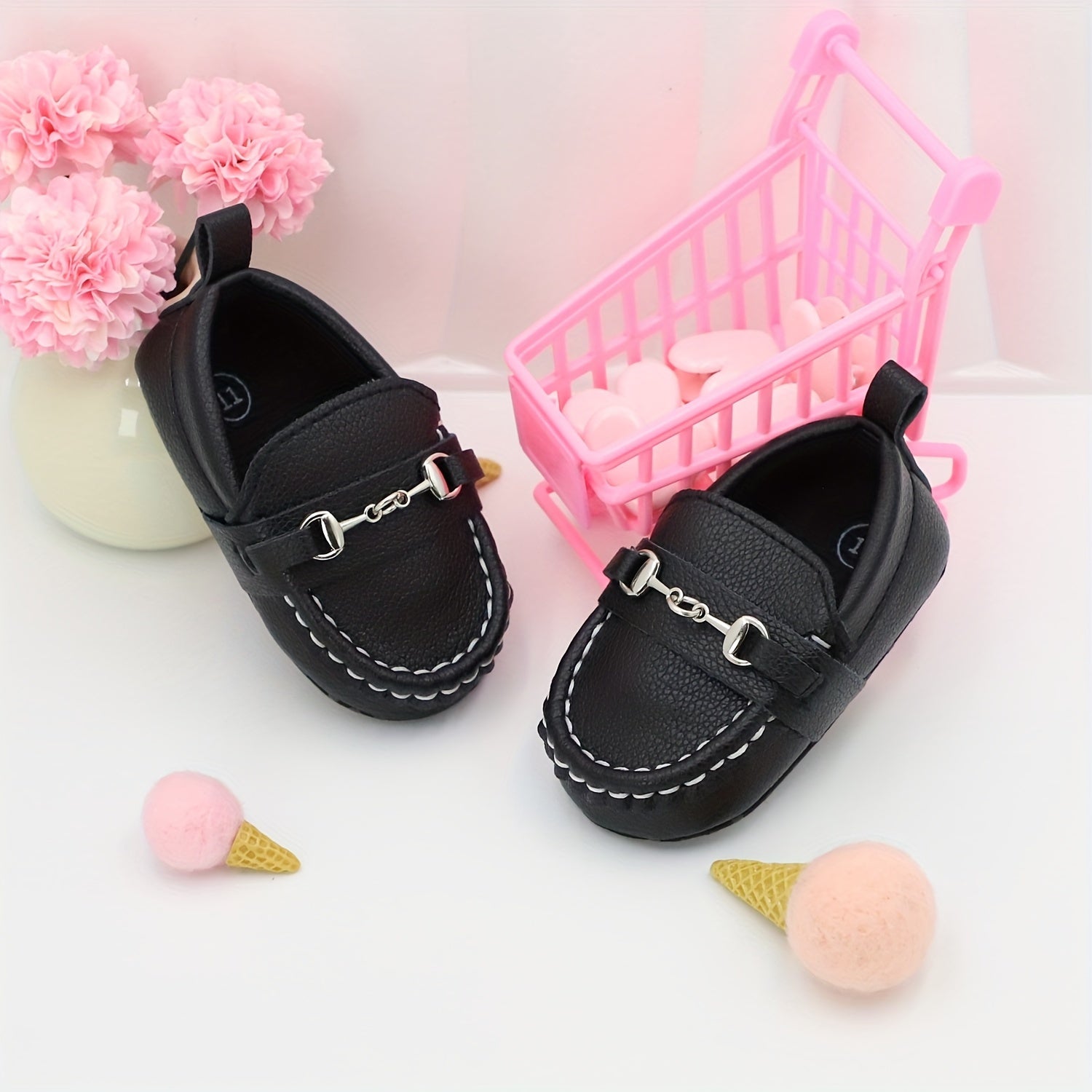 Kichkina bolalar va chaqaloqlar uchun ichki va bayram poyabzali, bir xil rangli PU mato, osongina kiyinadigan, har mavsum uchun qulay