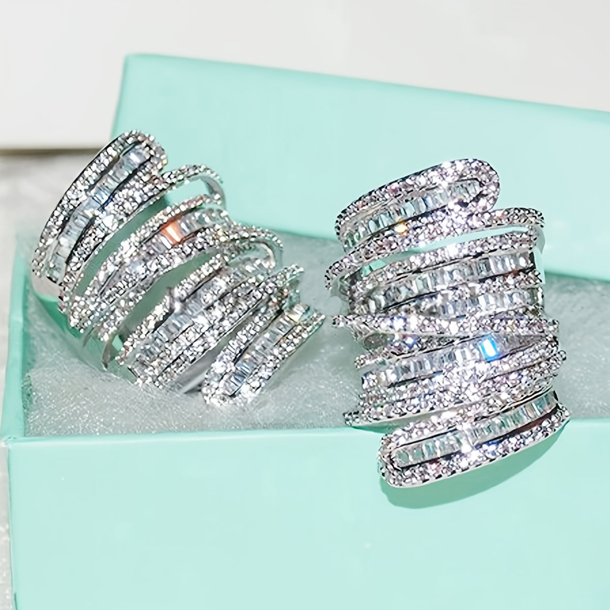 Zarif Zirkoniya Tug'ilgan Kun To'plami Halqasi - Ayollar Partiyalari, Banketlar va To'ylar uchun Mukammal