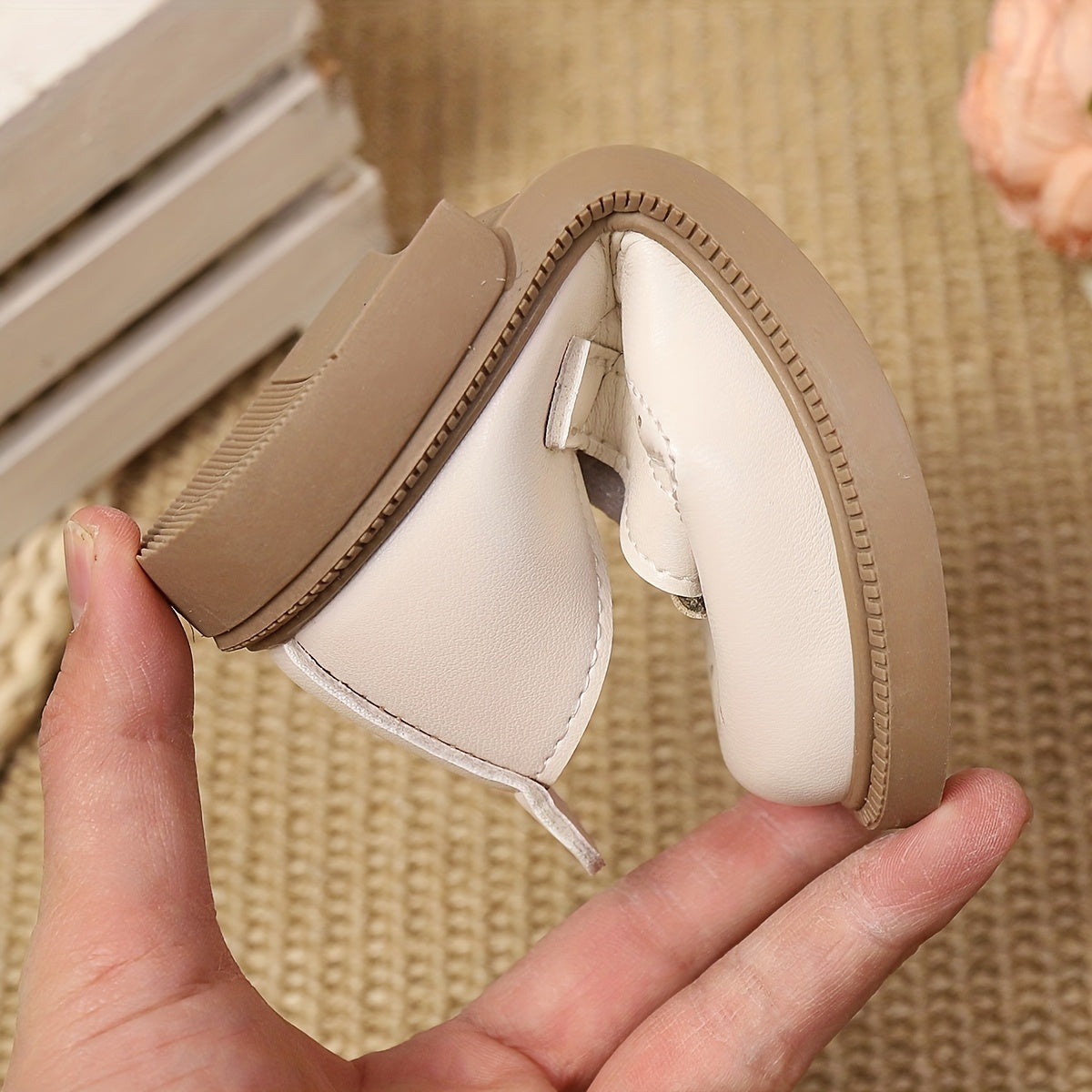 Girls Pink Mary Jane Shoes with Adjustable Fastening Breathable Cut-Out Casual Spring Summer