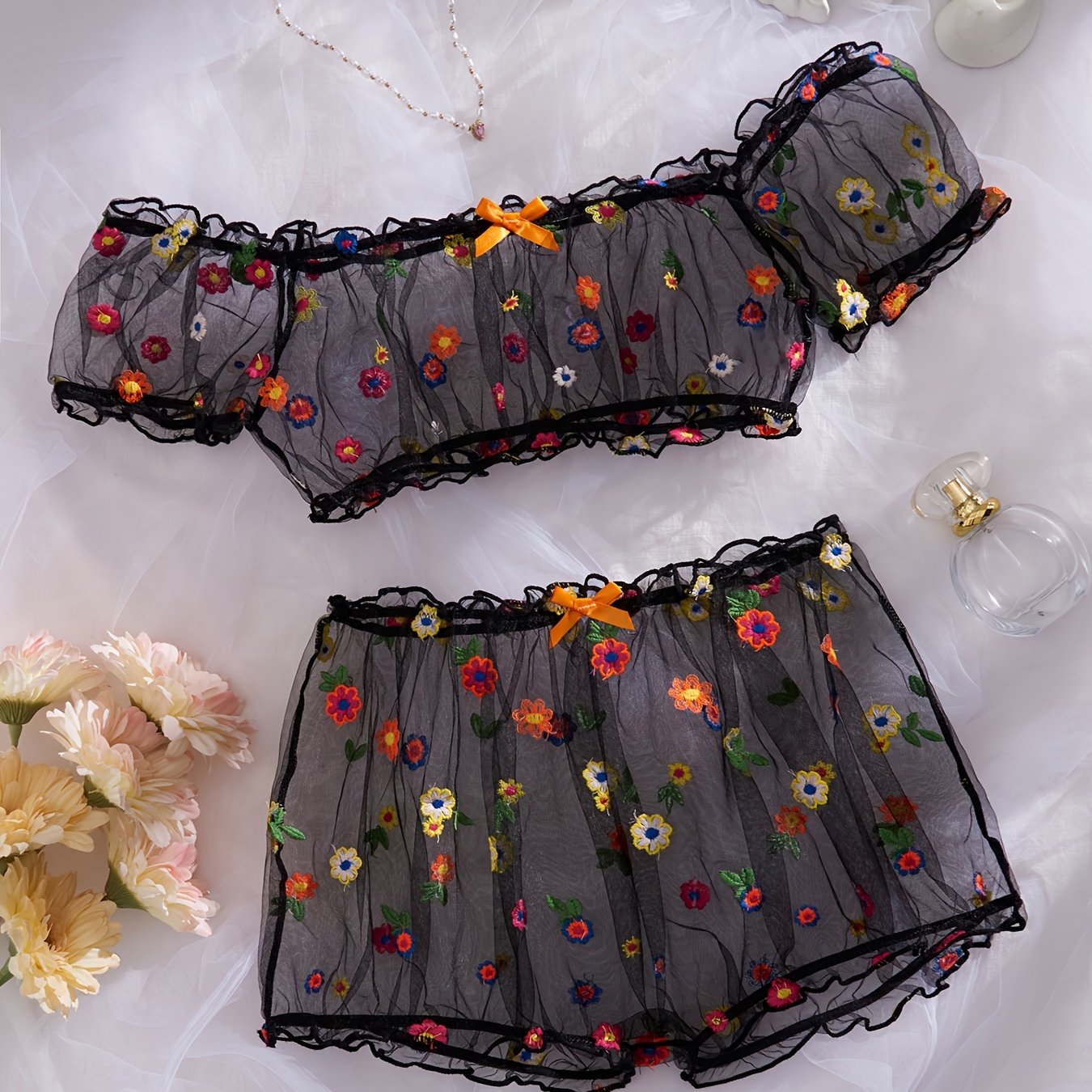 Women's Embroidered Flower Pattern Lingerie Set Erotic Fashion Charm Design