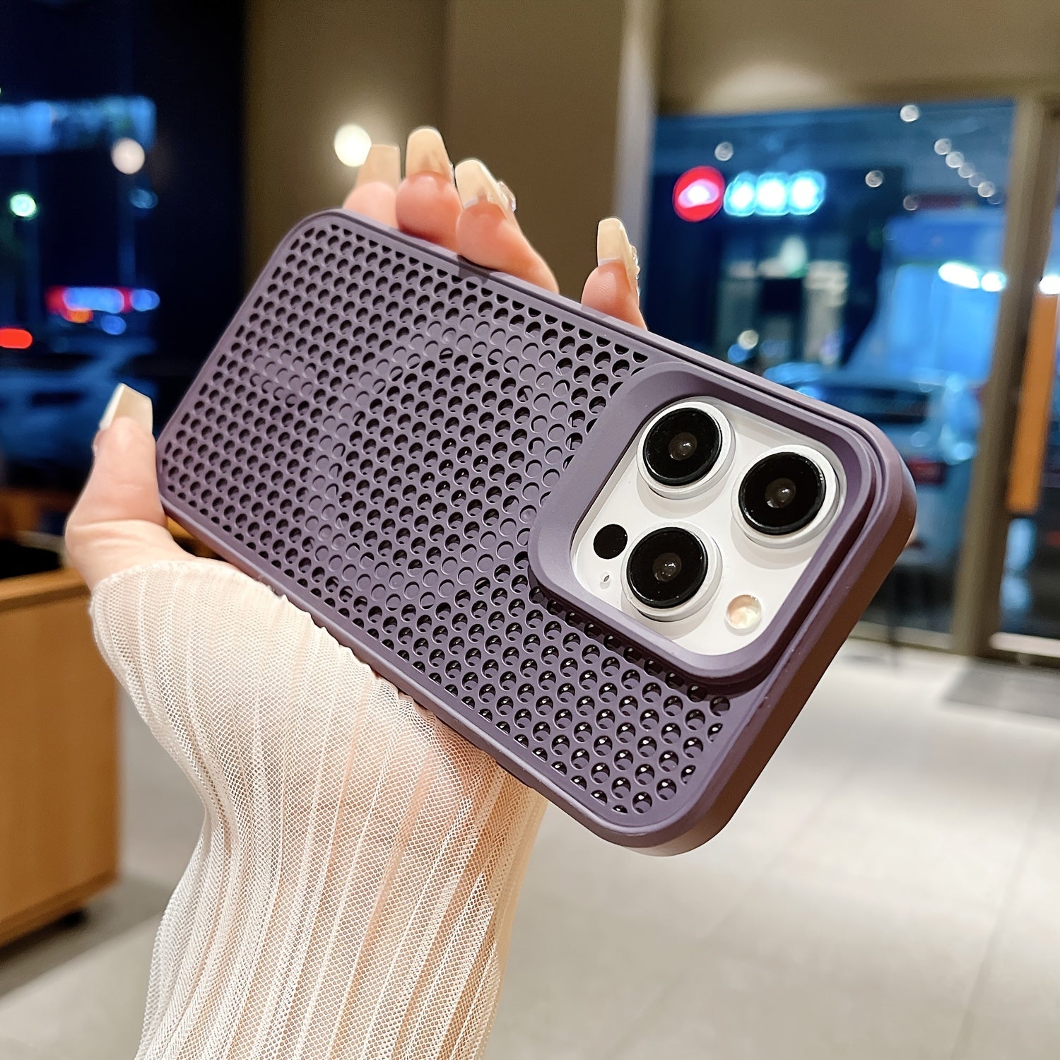 Matte Plastic Phone Case for iPhone Pro Max with Wireless Charging and Magsafe Compatibility