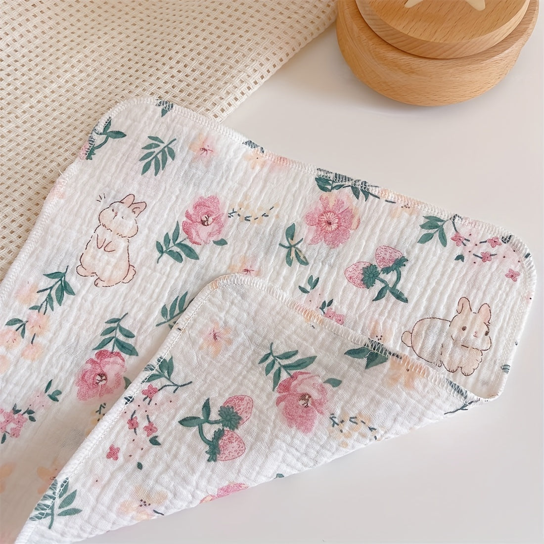 Set of 6 Soft Gauze Bath Towels for Baby Bathing, Face Washing, and Feeding