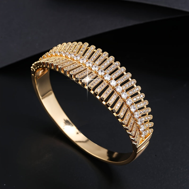 Stylish Zirconia-Encrusted Hollow Bracelet for Women