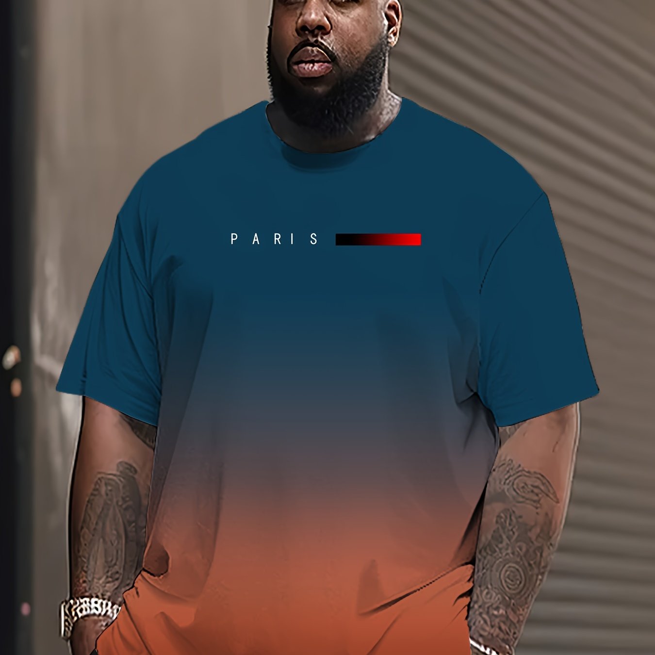 Katta o'lchamdagi gradient Paris printli futbolka, polyesterdan tayyorlangan, yumshoq bo'yinli, tasodifiy va sport uslubida, biroz cho'ziladigan oddiy kesim, yozgi ochiq havoda kiyish uchun ideal.