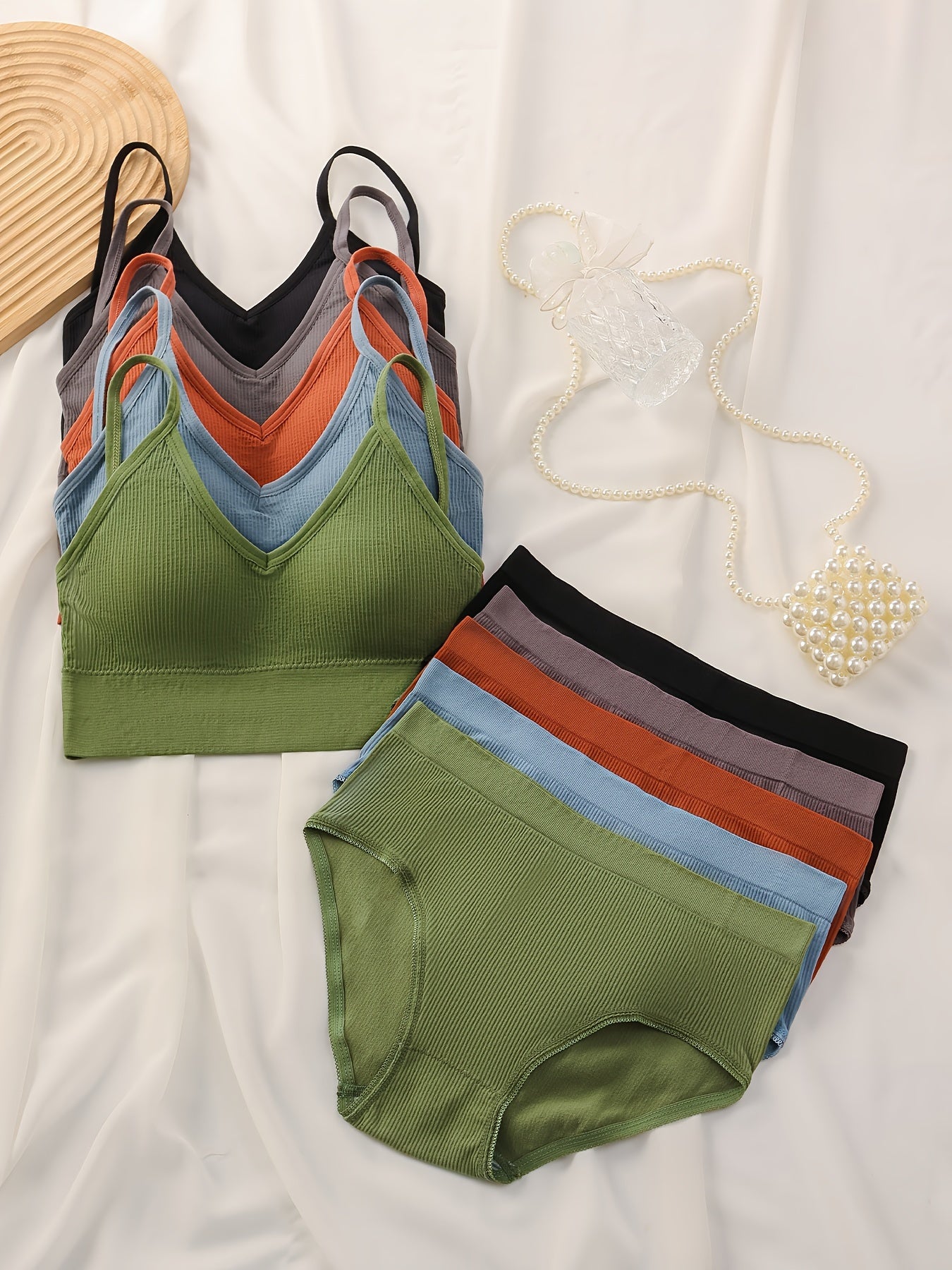 5-dona uzluksiz ribbed kamzali va ichki kiyim to'plami ayollar uchun