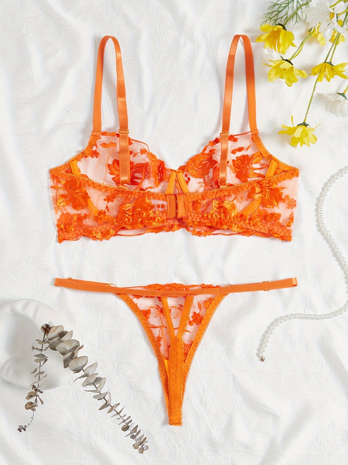 Conjunto de lencería bordada con motivos florales para mujeres en Koningsdag