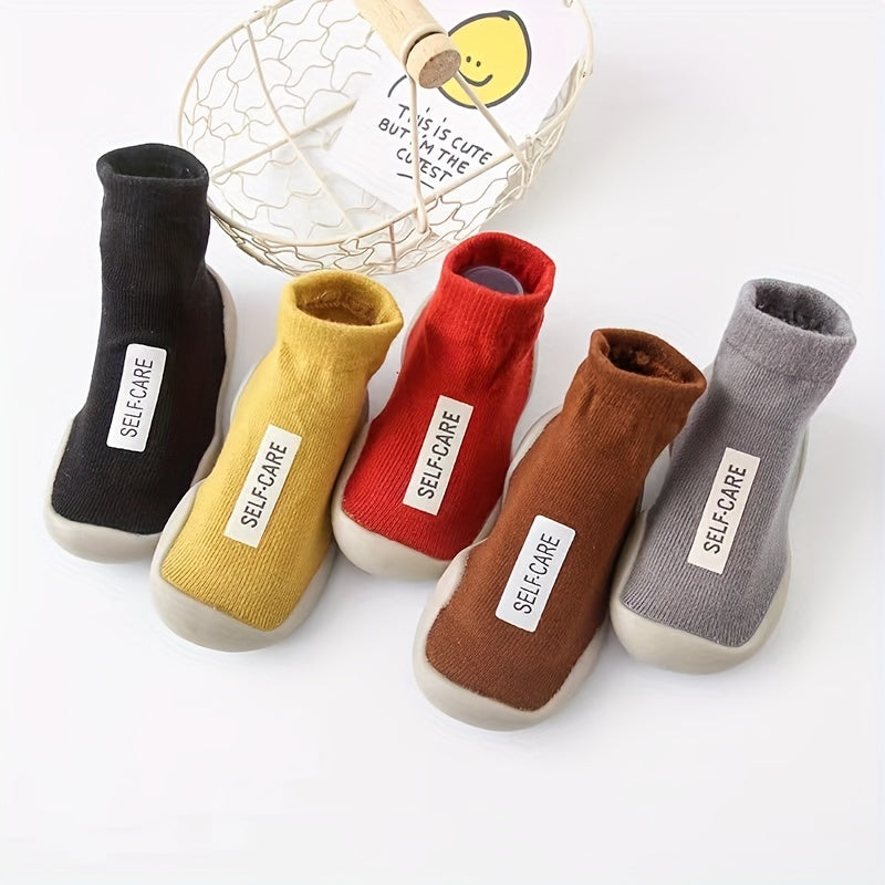 Boys Slip-On Shoes All-Season Breathable Non-Slip Indoor Comfort